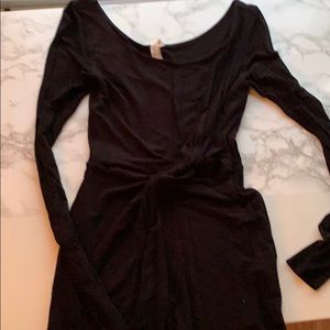 Black long sleeve knit tie top